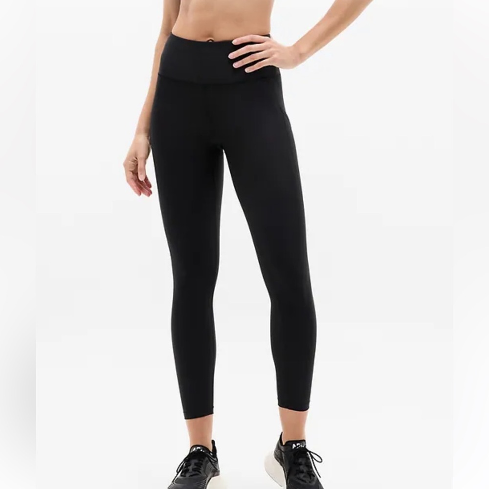 Athleta Interval Stash Black High-Waist Leggings
